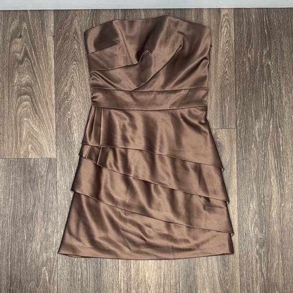 BCBG Strapless Ruffle Brown Dress Women’s Size 2 - Picture 1 of 13